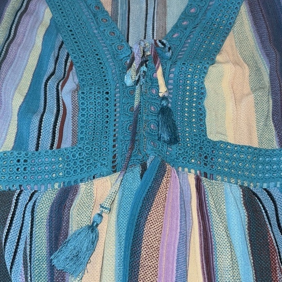 Torrid Babydoll Crinkle Gauze Crochet Inset Lace Up Top - Picture 6 of 8